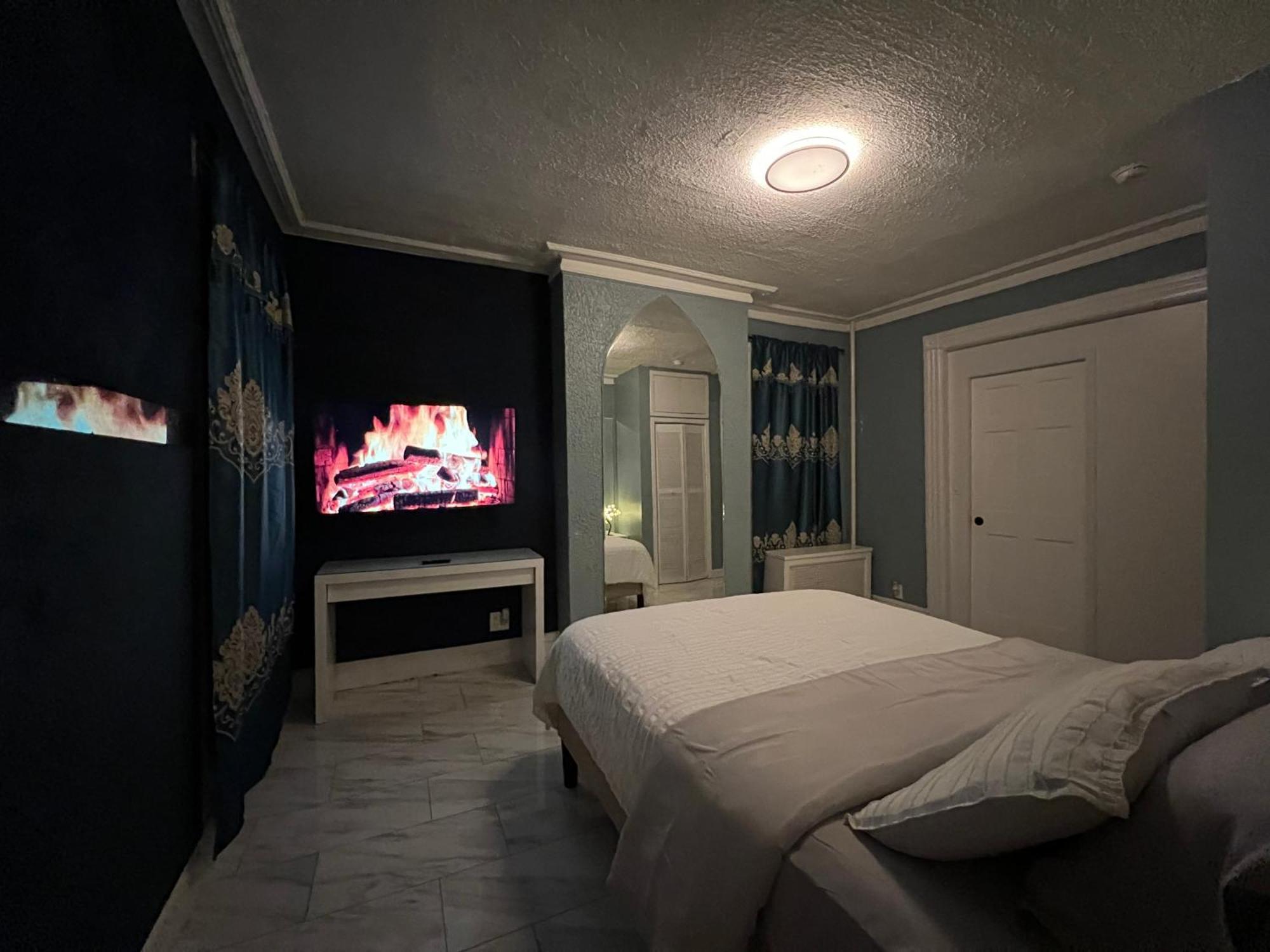 3 Bedrooms In 2Nd Floor Modern Brooklyn Home, Close To J Train New York City Exterior photo